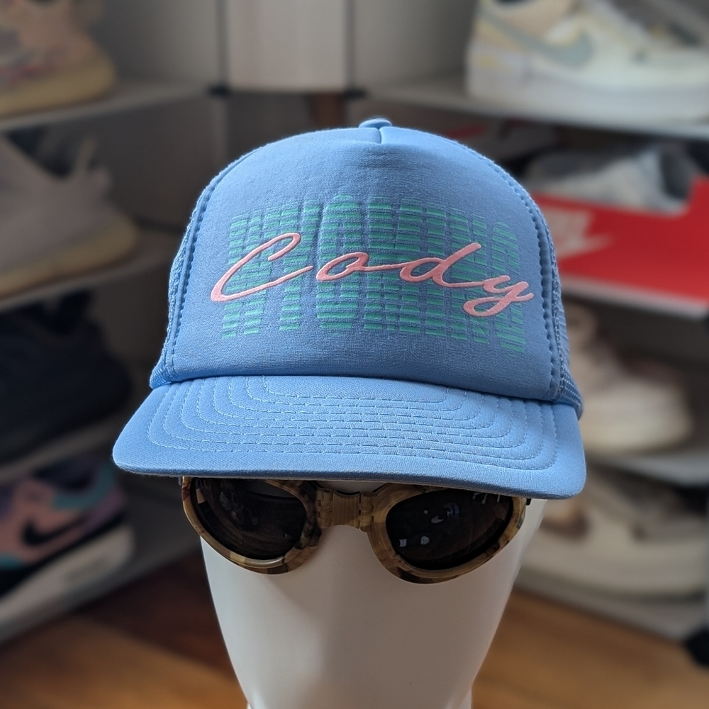 Cody Wyoming Vintage Trucker Hat (OS)